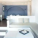 Appart hôtel Aeri Folégandros