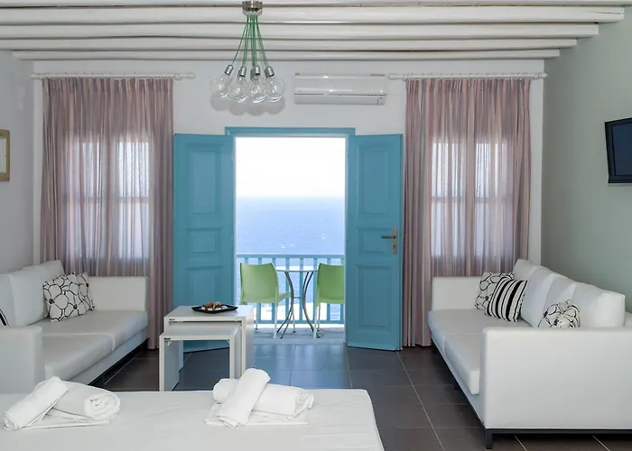 Aeri Folegandros Town